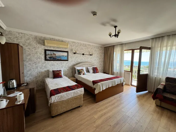 伊貝基奧尤飯店