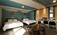 GoldenRoot Hotel in Gimhae Hotel dekat Kaya University Gimhae Campus