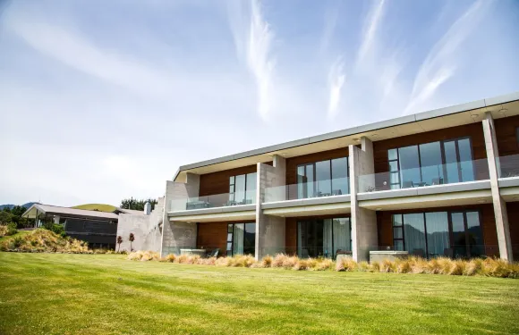 寶馬別墅和温泉酒店