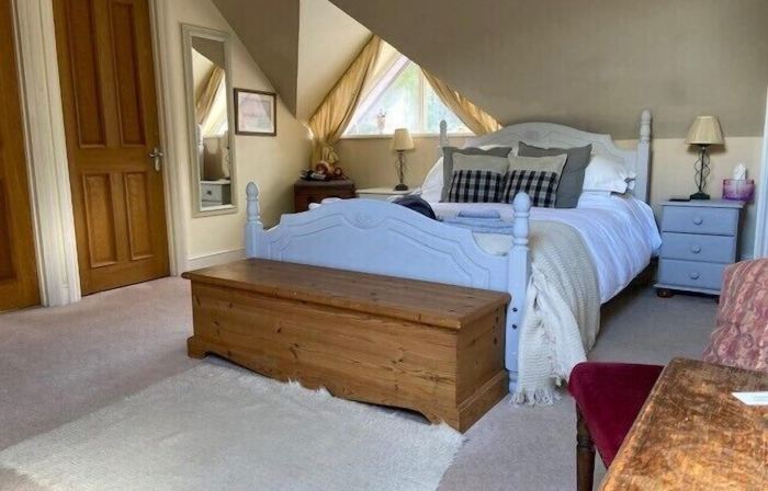 5 Charlton Mill Way B&B