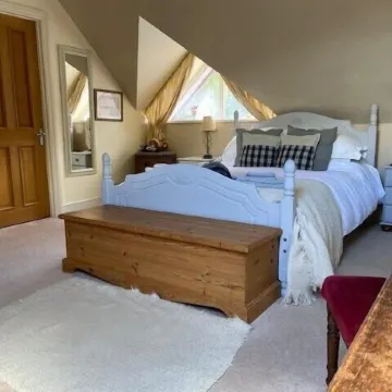 5 Charlton Mill Way B&B