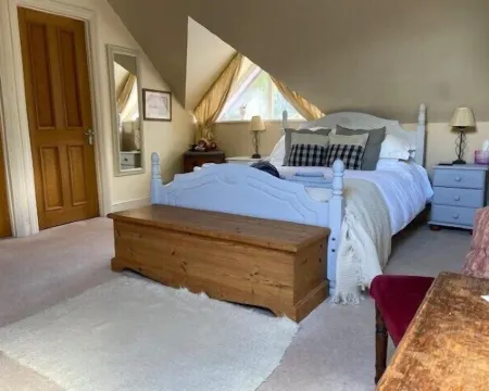 5 Charlton Mill Way B&B Hotels in Singleton