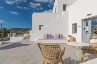 Tsakanos Home Hotels in Мілос