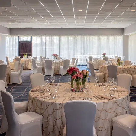 Sonesta Hotel Houston IAH Airport