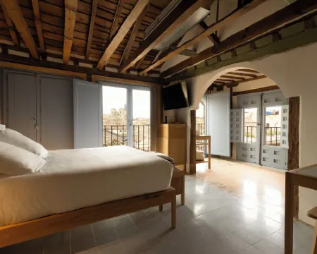 Hotel Carlos V Hotels in Toledo