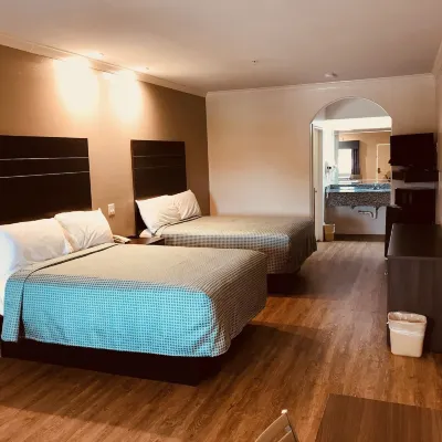Palace Inn Greenspoint Отели рядом с достопримечательностью «Торговый центр Greenspoint»