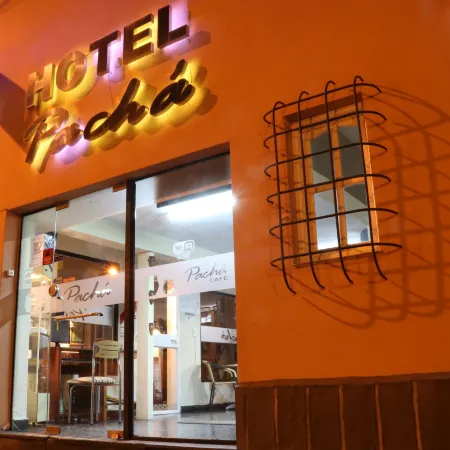 Hotel Pachá