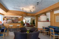 穆功阿爾鵬飯店