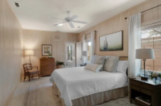 Butterfly Bluff Hotels in Seagrove Beach