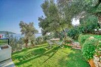 BlueNook Suites