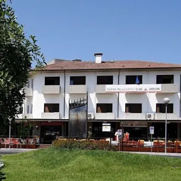 Hotel Genzianella