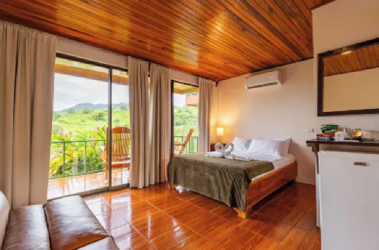 Chateau Arenal Hotels in 