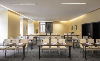 Sana Silver Coast Hotel