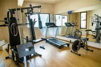 American Inn Hotel & Suites Parral - ที่มีที่จอดรถ