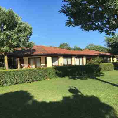 Le Corti Del Lago Hotel Exterior
