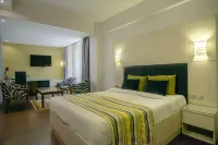 Cloud Hotel & Suites - Airport Shuttle