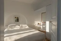 Aria Suites & Villas Hotels in Santorini