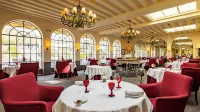 Chateau de Courban et Spa Nuxe Hotel di Courban