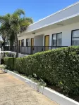 The Queens Gladstone Hotels in Barney Point