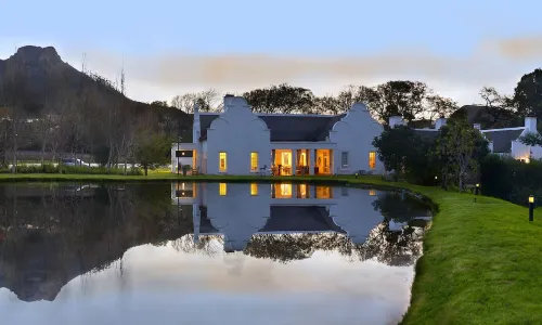 Holden Manz Country House