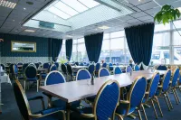Hotel Zwanenburg Amsterdam Airport Hotels in Zwanenburg