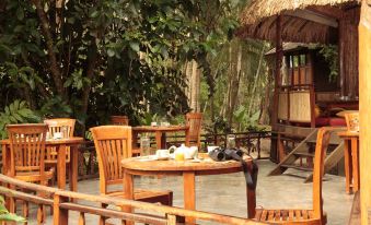 The Barefoot at Havelock