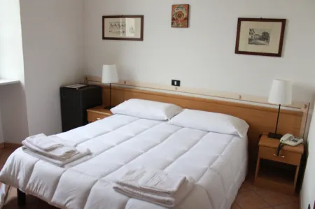 Hotel Portici Отели в г. Монтальдо-ди-Мондови