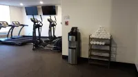 Encore Suites by Service Plus Inns - Gym