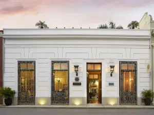 Casa Lecanda Boutique Hotel
