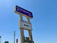 Regency Inn Fresno Hotels near Gallery Plaza