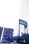Hotel Villas de Santiago Inn Hotels in Lomasmision