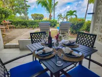 Antigua Village Beach Resort Hoteles en Cedar Grove