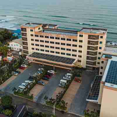 Awesome Hotel Hotel Exterior