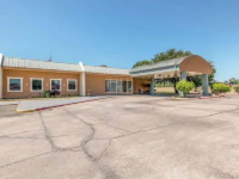 Quality Inn Gainesville Hotels in Cooke County