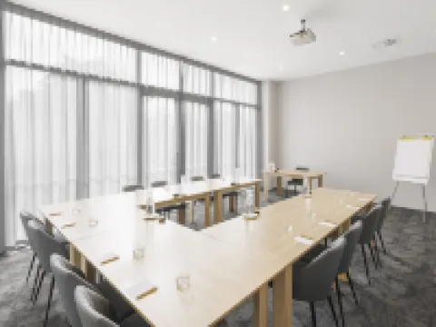 Hidden Lake Hotel & Apartments Hotels in Cambridge