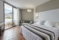Hotel Tres Torres Hotels in Santa Eularia des Riu