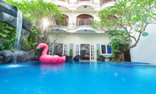 Gold Coast Da Nang Hotel
