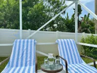 Pool Retreat & Minutes to the Beach! فنادق في Sebastian