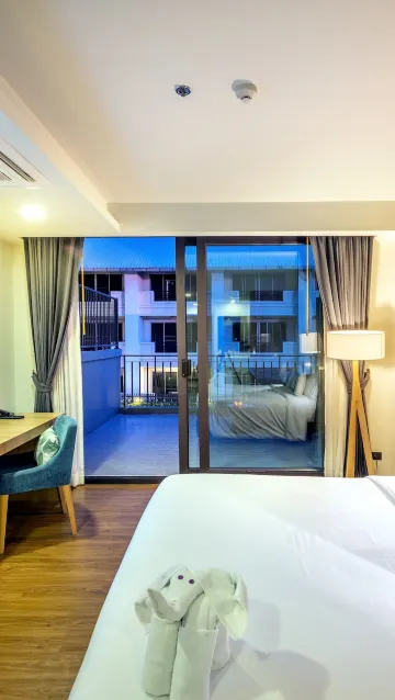 สตูดิโอสวีทพร้อมวิวสระว่ายน้ำ