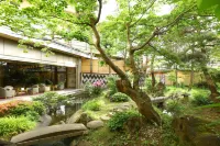 Kamisuwa Onsen Aburaya Ryokan - Hot Tub