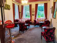 Wentworth House - Free Parking - Business