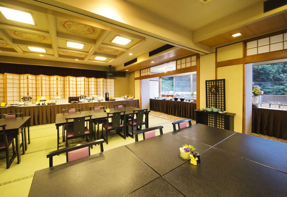 유노모토 조식 뷔페