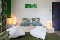Les Villas du Triangle - Chambres d'hôtes Hotels in Marguerittes