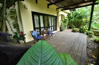 Dan's Koyao Retreat Hotels in Ko Yao Noi