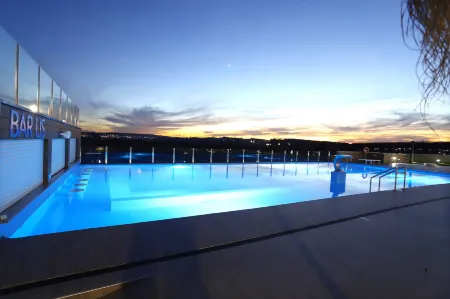 Lisotel - Hotel & Spa Отели рядом с достопримечательностью «Monumento ao Rei D. Dinis e à Rainha Stª Isabel»