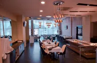 New Hotel - Desayuno