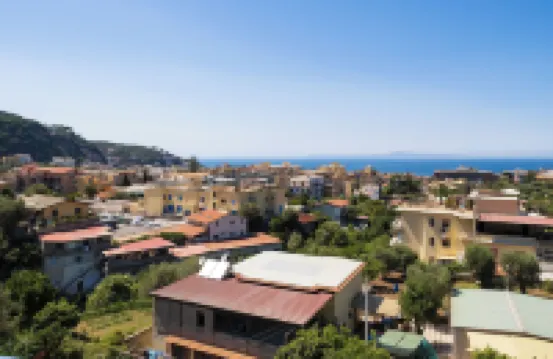 レライ ミラージュ ソレント イタリア通り周辺のホテル