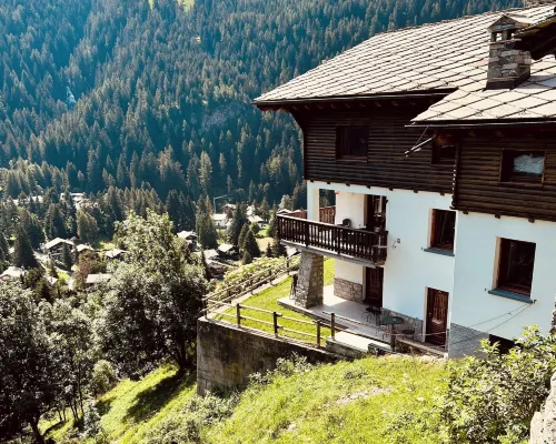 Affittacamere Buenavista Hotels in Champoluc