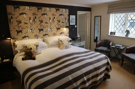 The Broadway Hotel Отели рядом с достопримечательностью «Парк Броудвей Тауэр & Кантри»