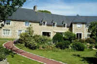 Le Relais Postal B&B - Bed and Breakfasts